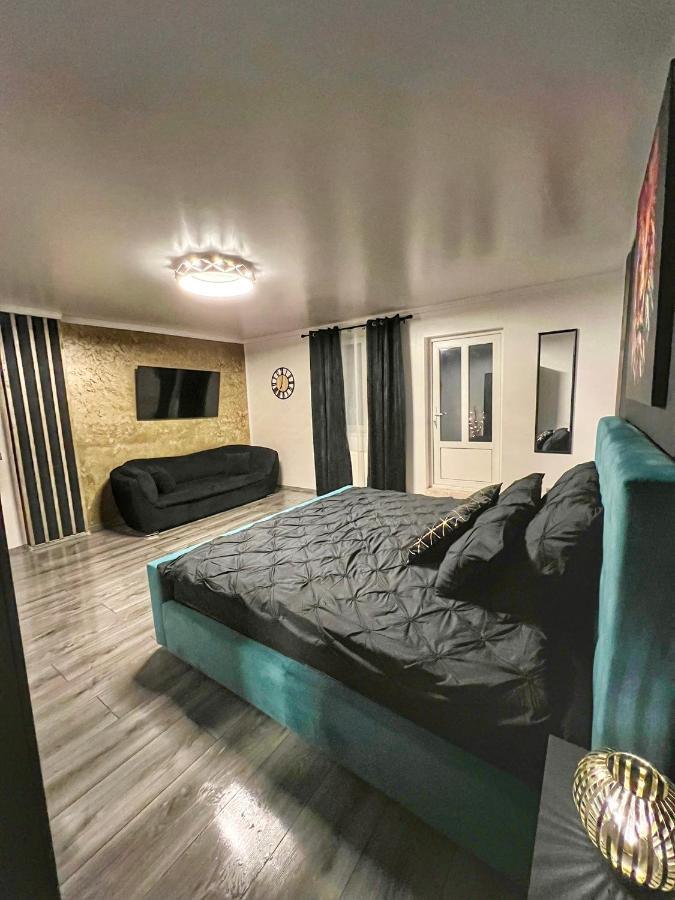 Luxor - Jacuzzi&Cozy Apartments Hermannstadt Exterior foto