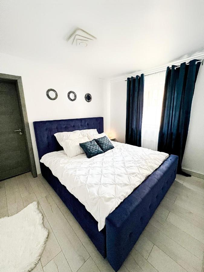 Luxor - Jacuzzi&Cozy Apartments Hermannstadt Exterior foto