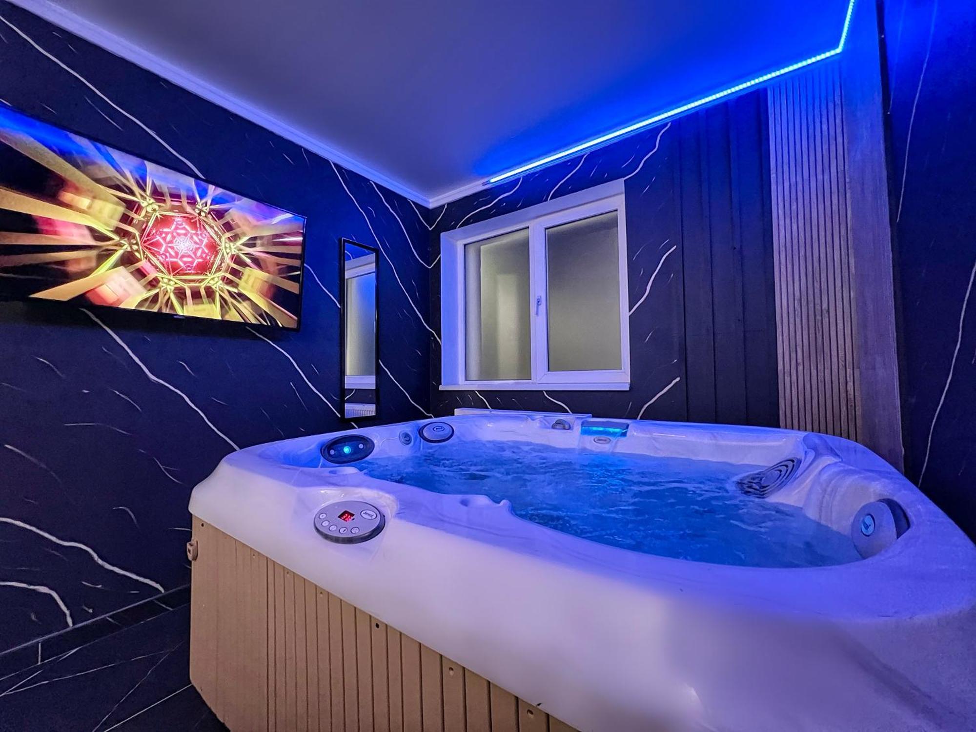 Luxor - Jacuzzi&Cozy Apartments Hermannstadt Exterior foto