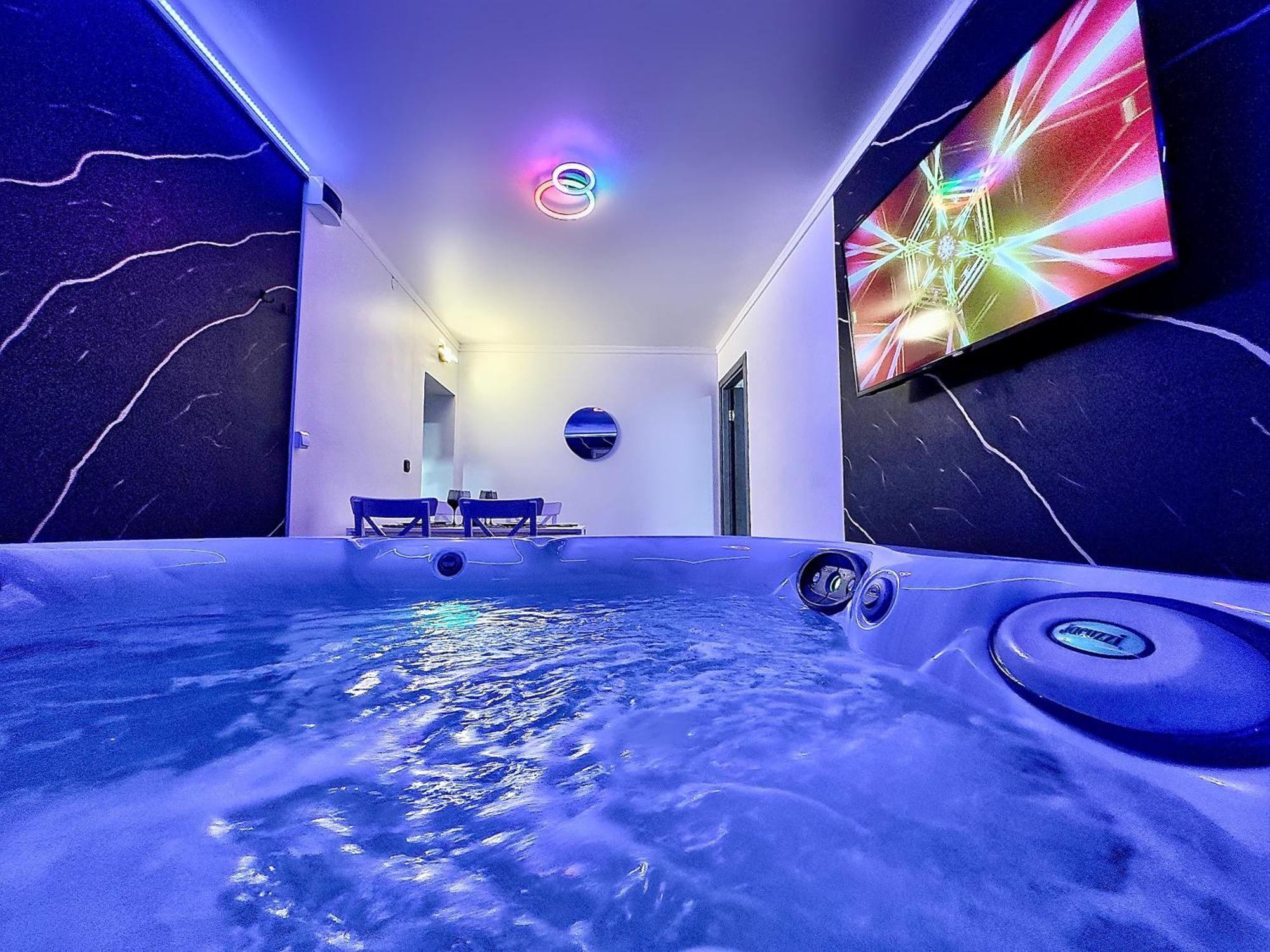 Luxor - Jacuzzi&Cozy Apartments Hermannstadt Exterior foto