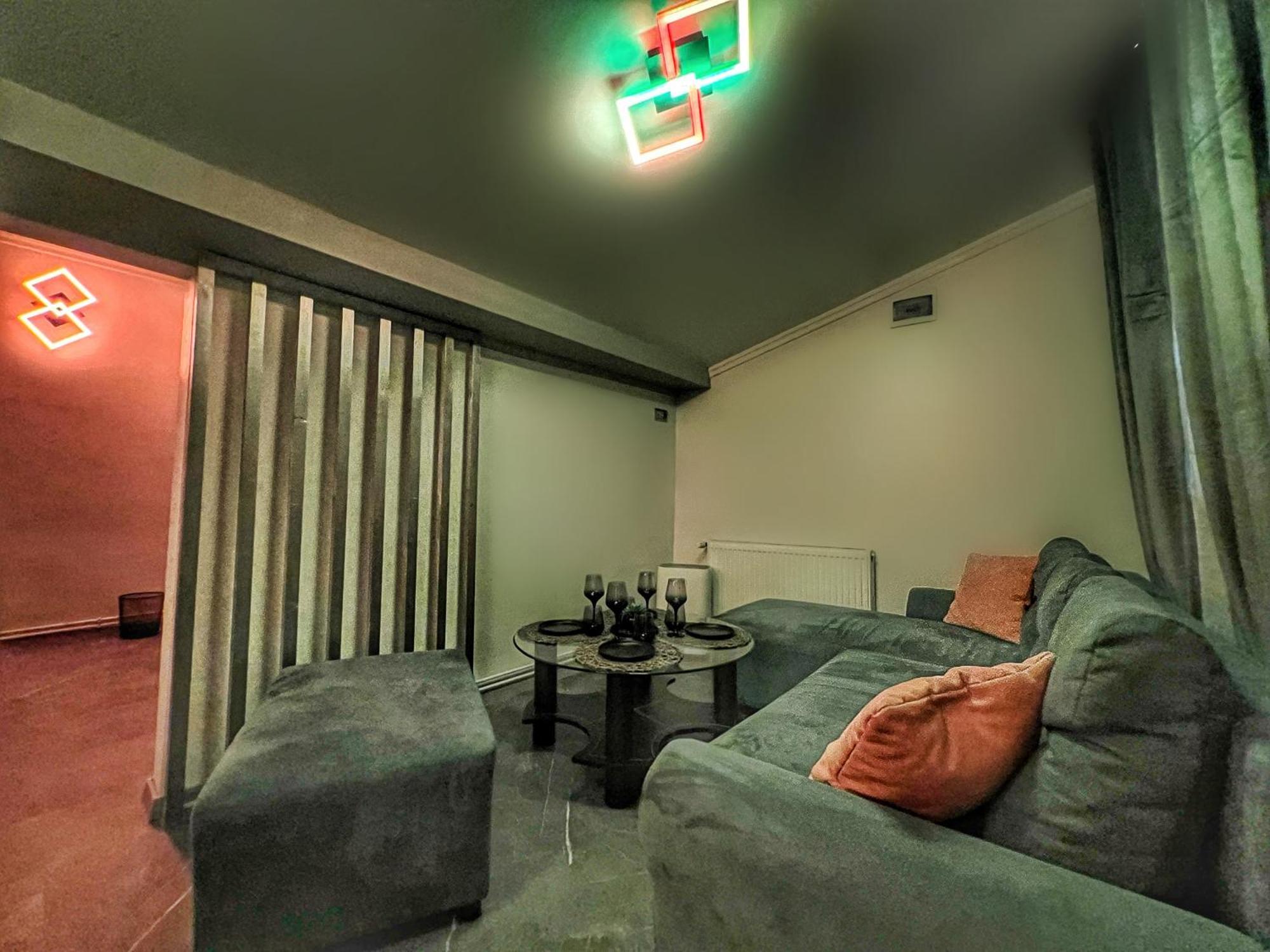 Luxor - Jacuzzi&Cozy Apartments Hermannstadt Exterior foto