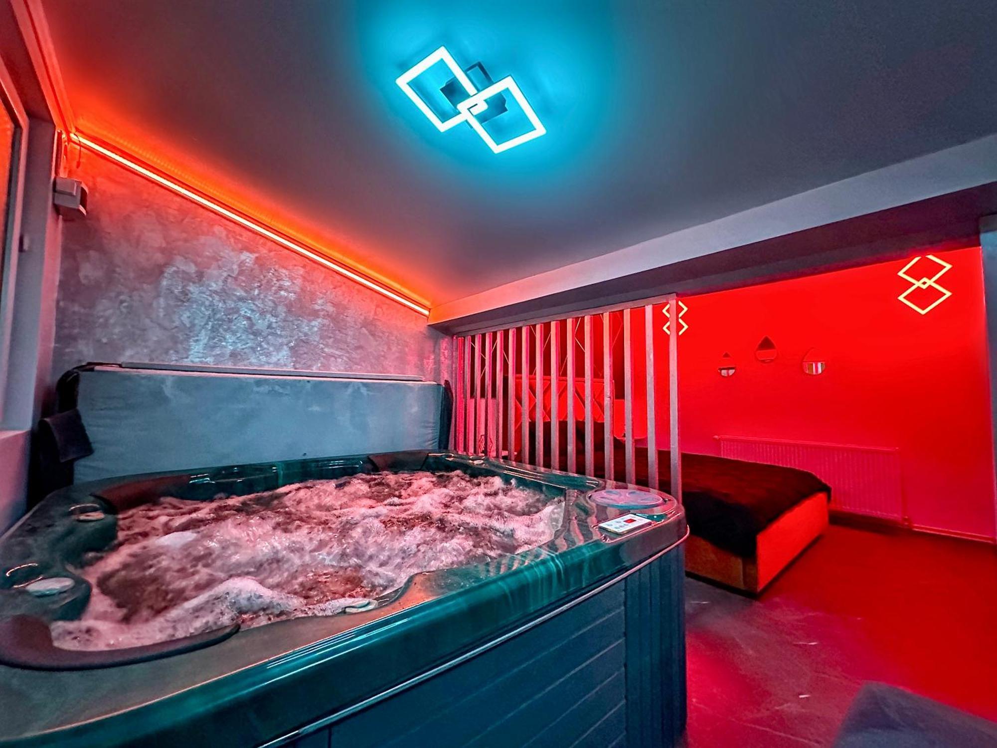 Luxor - Jacuzzi&Cozy Apartments Hermannstadt Exterior foto