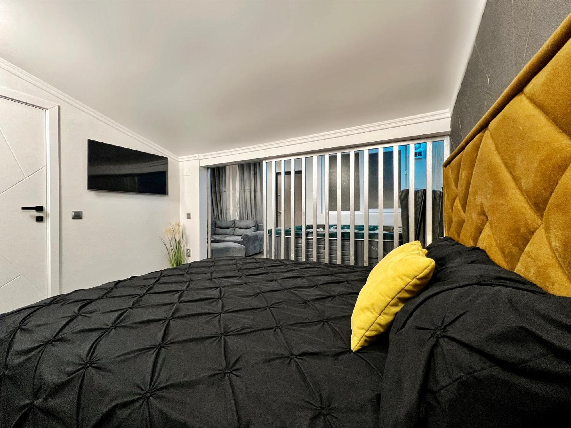Luxor - Jacuzzi&Cozy Apartments Hermannstadt Exterior foto